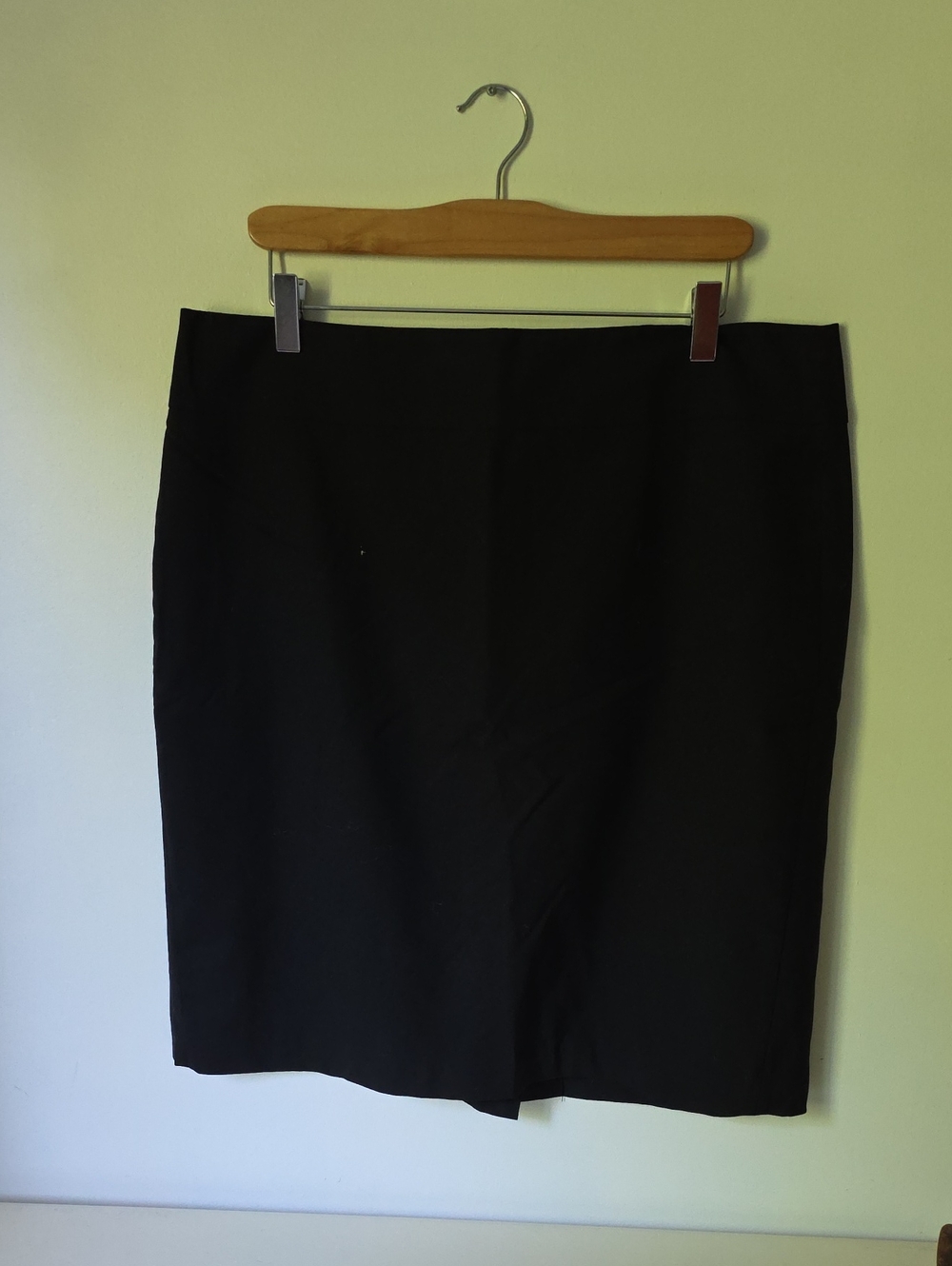 Banana Republic Black Pencil Skirt